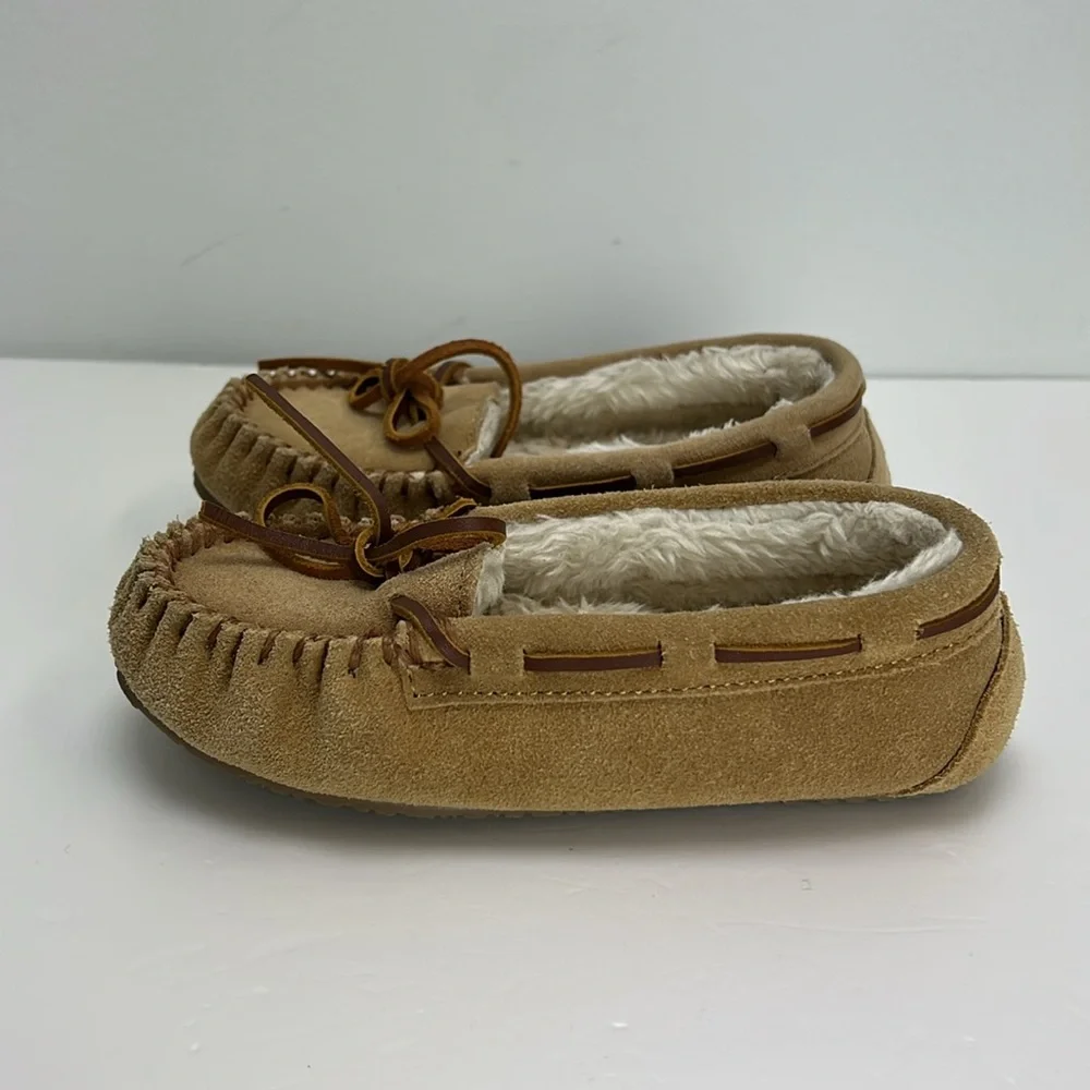Minnetonka Moccasin Slippers Cassie Cinnamon Moc Suede Leather Unisex Kids 13